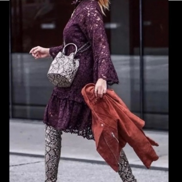 H & M Burgundy Lace Overlay Ruffle Flounce Dress SZ L - Picture 2 of 13